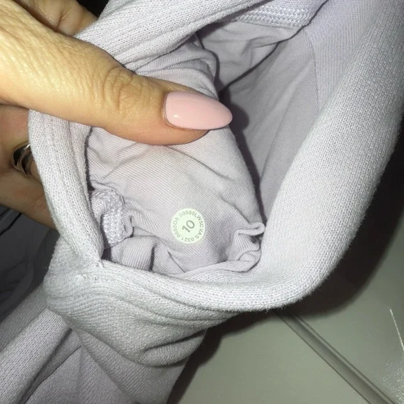 Lululemon Light Purple Scuba High Rise Jogger Sweatpants 10 - Picture 3 of 3